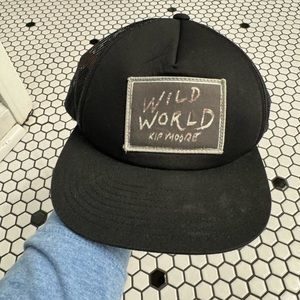 Kip Moore wild world hat